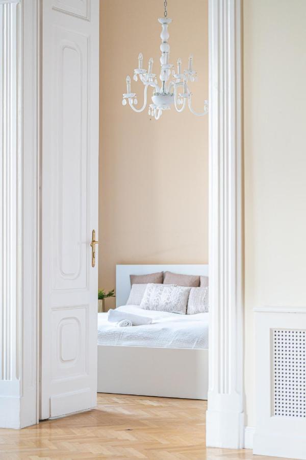 Matilda Luxury Suite Apartment Budapest Exterior foto